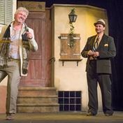 TRI V TOM LiborHruska JanHrusinsky DivadloNaJezerce DSC 9817 u 10x15